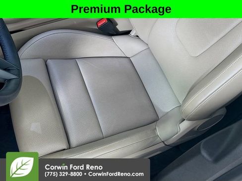 Used 2024 Porsche Taycan 4S image 20