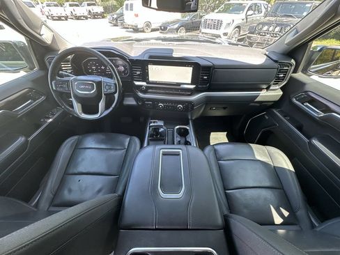 Certified 2022 GMC Sierra 1500 SLT w/ SLT Premium Plus Package RWD image 21