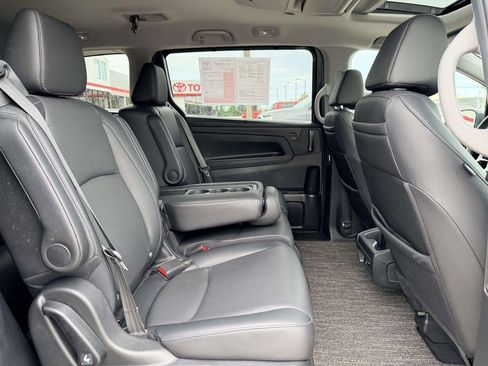 Used 2022 Honda Odyssey Touring image 15