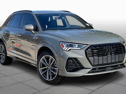 Certified 2025 Audi Q3 2.0T Premium w/ Convenience Package image 2