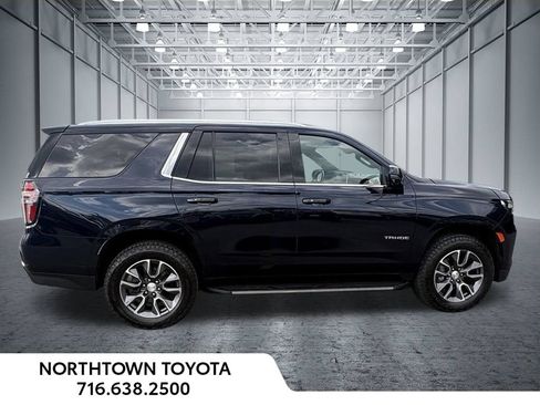 Used 2022 Chevrolet Tahoe LT w/ Luxury Package AWD/4WD image 31
