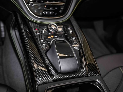 Used 2024 Aston Martin DBX 707 image 34