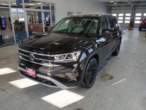 Used 2021 Volkswagen Atlas SEL image 4