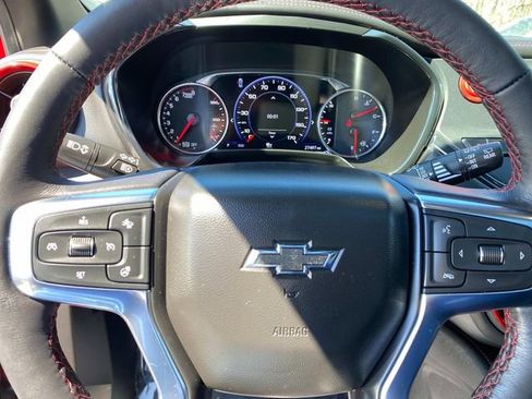 Used 2022 Chevrolet Blazer RS w/ Enhanced Convenience Package image 16