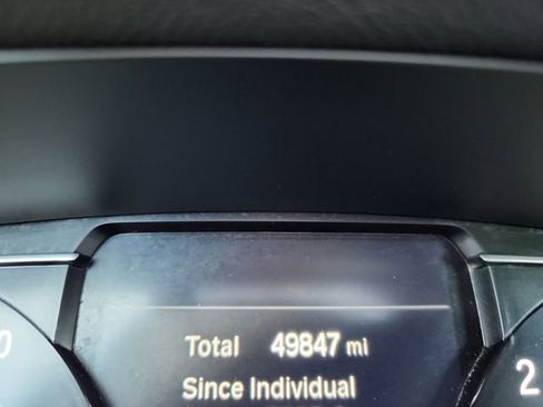 Used 2021 BMW 330i xDrive Sedan w/ M Sport Package image 24