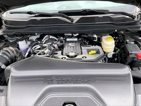 New 2026 RAM 3500 Big Horn AWD/4WD image 36