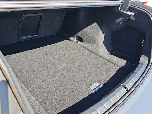 New 2025 BMW i7 eDrive50 w/ Premium Package image 12