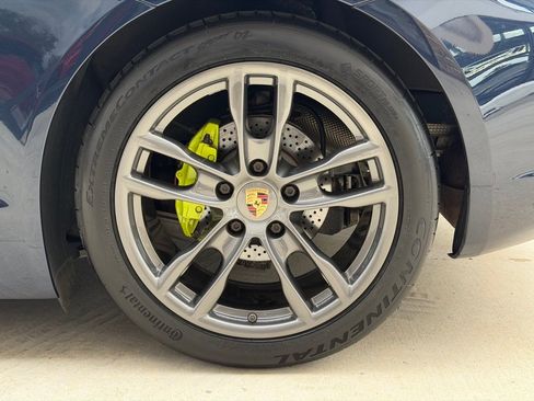 Used 2015 Porsche Cayman RWD image 19