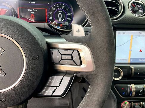 Used 2022 Ford Mustang Shelby GT500 w/ Technology Package image 14