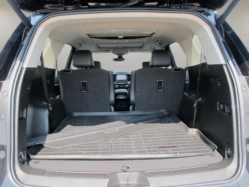 Used 2022 GMC Acadia Denali w/ Black Diamond Edition AWD/4WD image 24