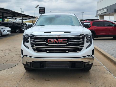 New 2026 GMC Sierra 1500 SLT w/ SLT Premium Plus Package image 9