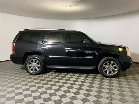 Used 2013 GMC Yukon Denali AWD/4WD image 5