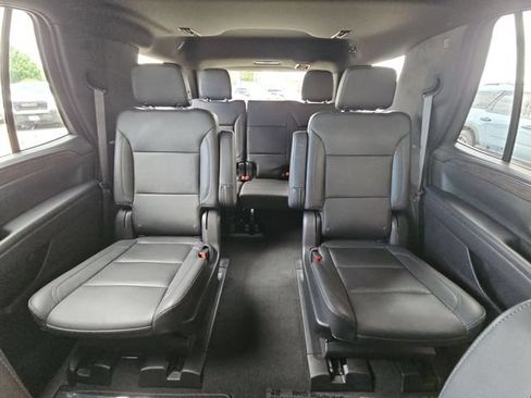 Used 2023 Chevrolet Tahoe Z71 AWD/4WD image 26
