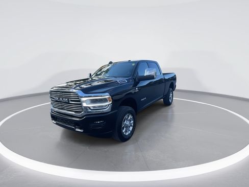 Used 2024 RAM 2500 Laramie AWD/4WD image 7