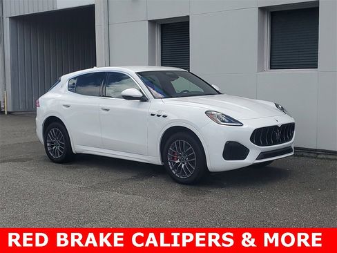 Used 2024 Maserati Grecale GT image 4