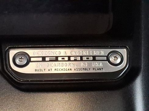 Used 2023 Ford Bronco Badlands w/ Sasquatch Package image 28