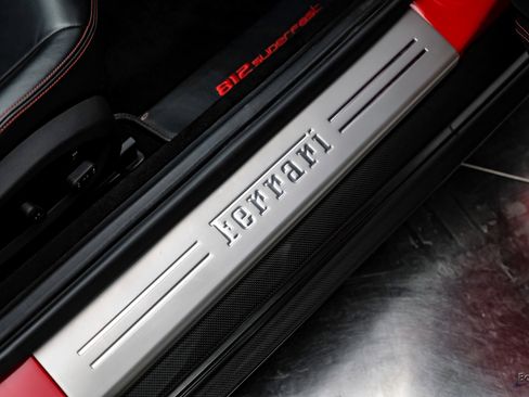 Used 2018 Ferrari 812 Superfast image 60