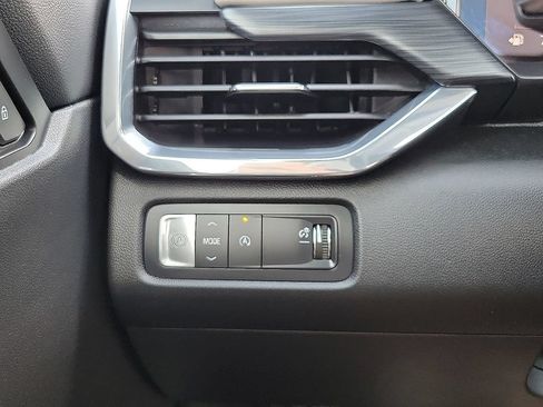 Used 2024 GMC Acadia Elevation w/ Luxury Package FWD image 14