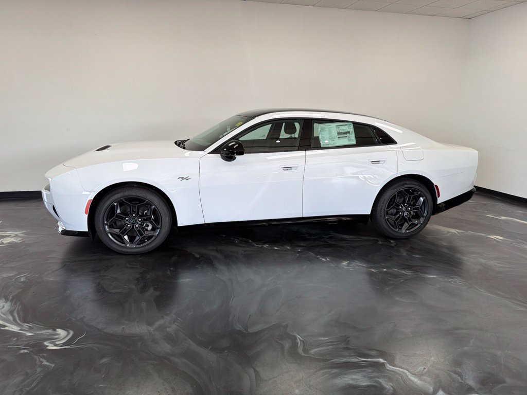 New 2027 Dodge Charger R/T w/ Blacktop Package AWD/4WD image 20