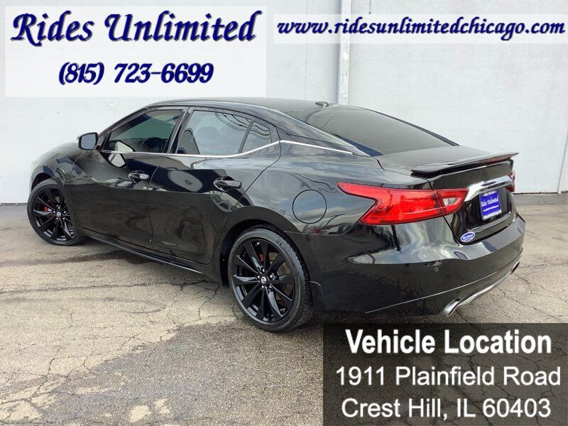 Used 2017 Nissan Maxima SR w/ Midnight Edition FWD image 5