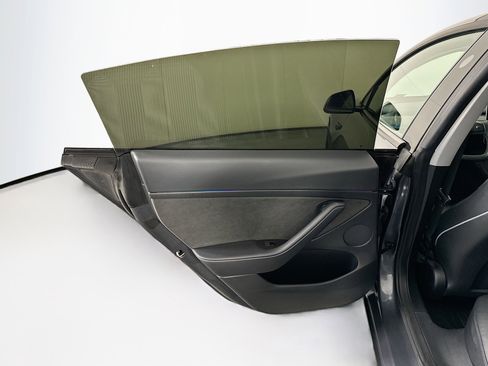 Used 2022 Tesla Model 3 Performance AWD/4WD image 25