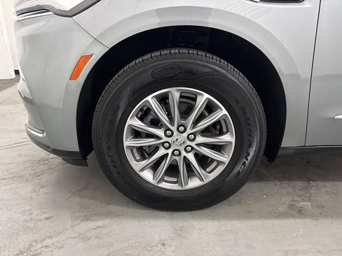 Used 2024 Buick Enclave Premium image 67
