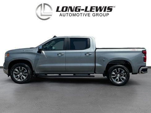 Used 2023 Chevrolet Silverado 1500 LT AWD/4WD image 2