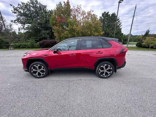 Used 2023 Toyota RAV4 XSE w/ Weather Package AWD/4WD image 6