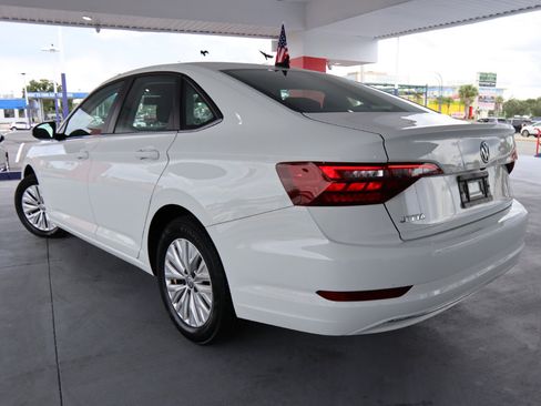 Used 2020 Volkswagen Jetta S w/ Driver Assistance Package image 8