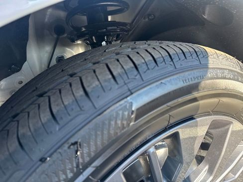 New 2026 Honda Odyssey Touring image 31