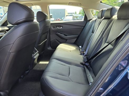 Used 2024 Honda Accord Touring image 5