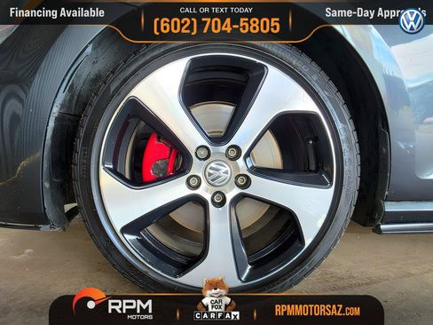 Used 2015 Volkswagen GTI S FWD image 28