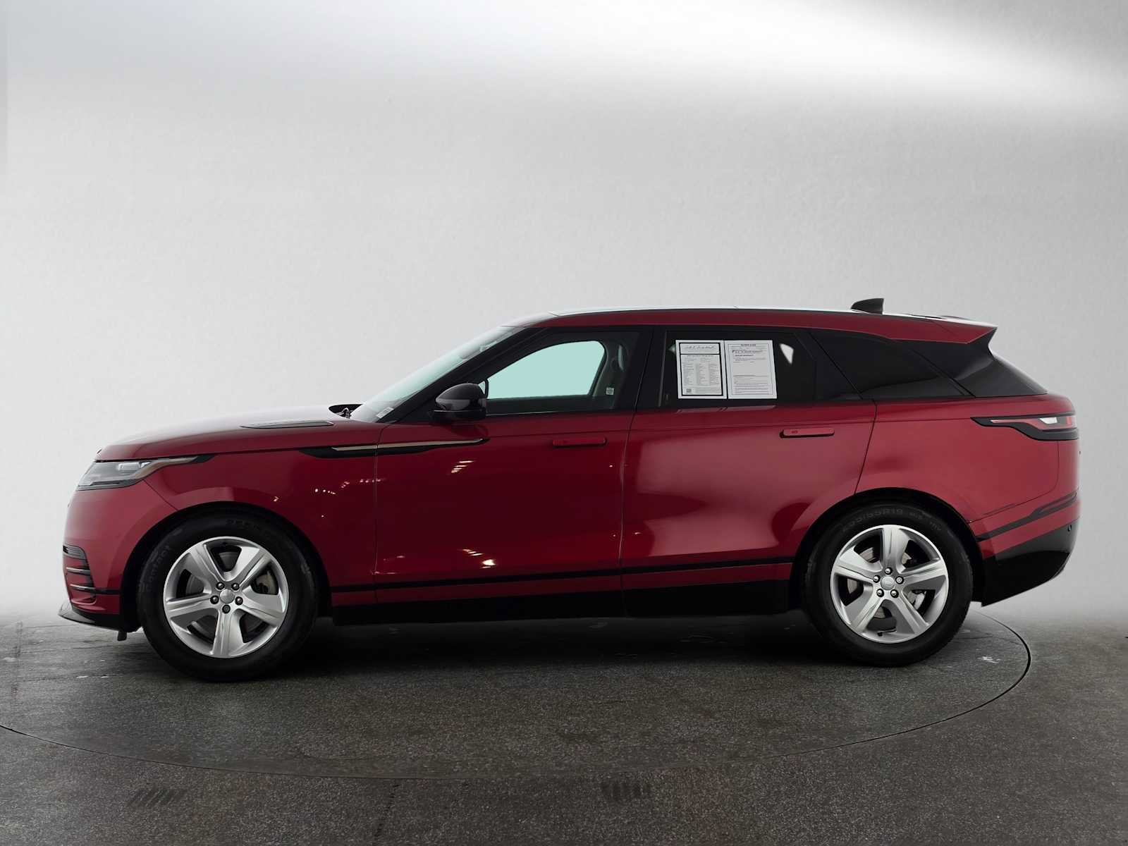 Certified 2023 Land Rover Range Rover Velar R-Dynamic S AWD/4WD image 2