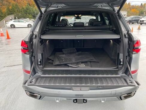 Used 2026 BMW X5 xDrive40i w/ M Sport Package image 9