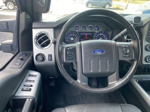 Used 2013 Ford F250 Lariat w/ Lariat Ultimate Pkg image 7