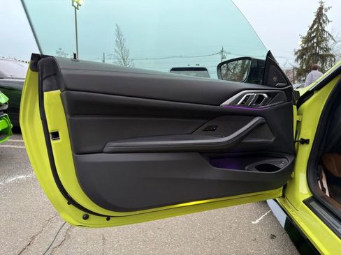Used 2021 BMW M4 Competition w/ Executive Package RWD image 12
