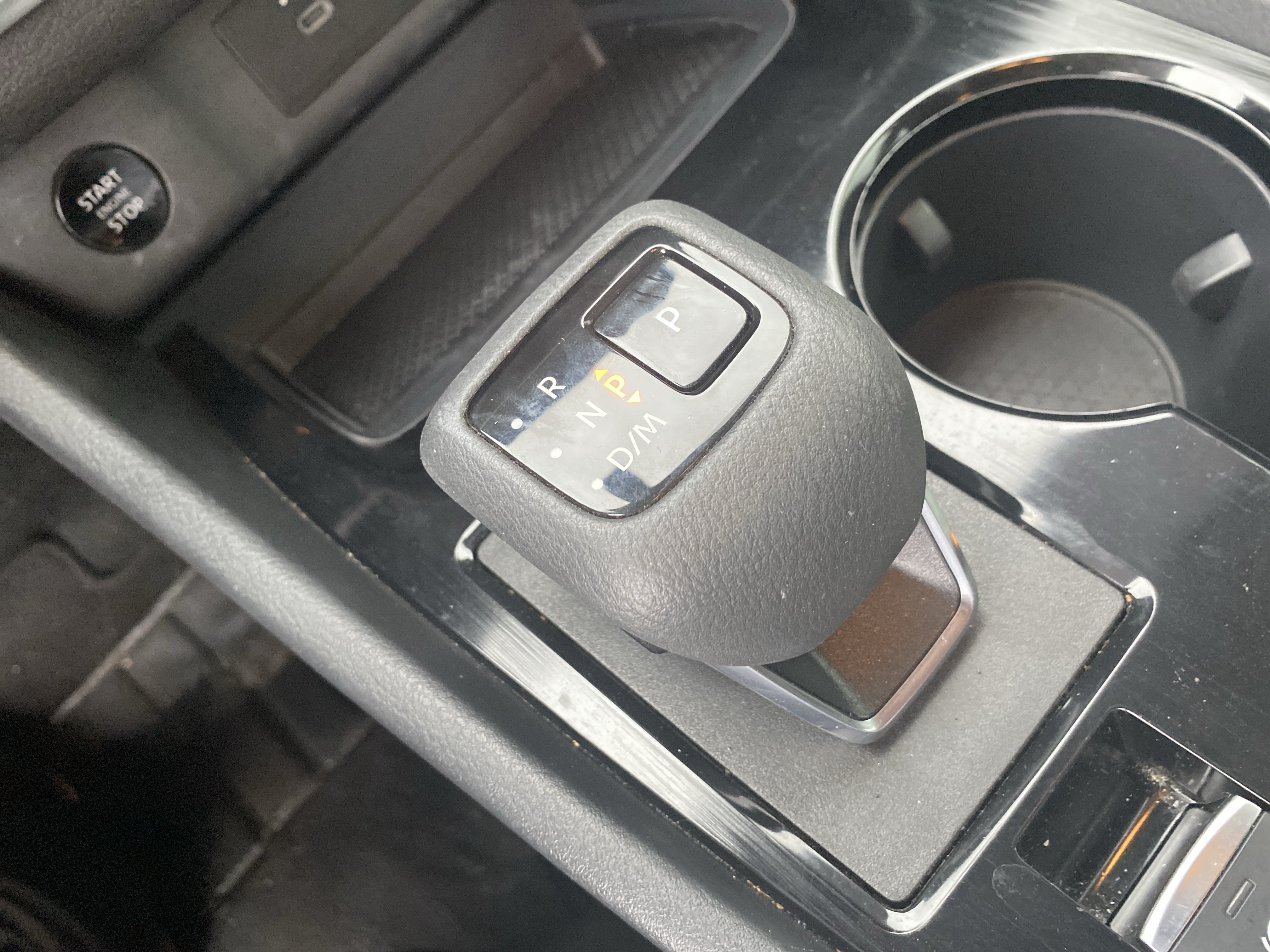 Used 2024 Nissan Rogue SV AWD/4WD image 15
