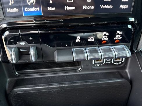 Used 2023 RAM 1500 Lone Star AWD/4WD image 13