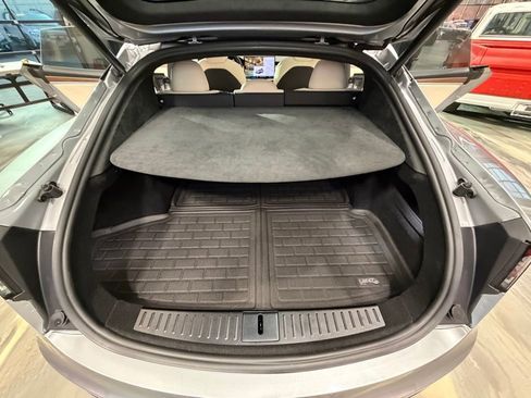 Used 2024 Tesla Model S image 46