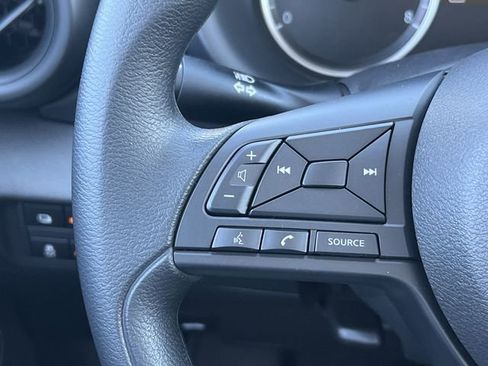 New 2025 Nissan Kicks Play S image 12