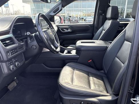 Certified 2022 Chevrolet Tahoe LT w/ Luxury Package AWD/4WD image 29