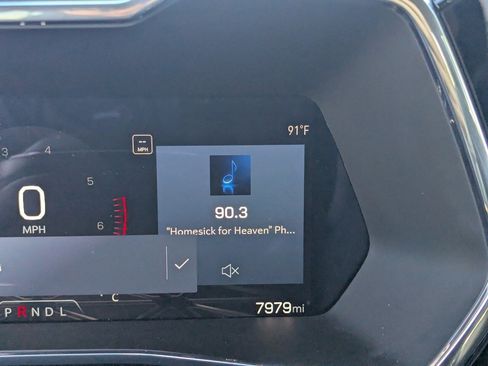 Used 2024 GMC Canyon Denali image 31