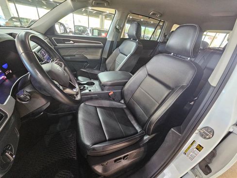 Used 2022 Volkswagen Atlas SE FWD image 35