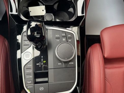 Used 2022 BMW X4 xDrive30i w/ Premium Package image 13