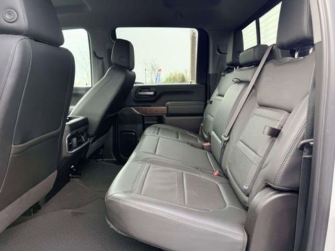 Used 2022 GMC Sierra 2500 Denali AWD/4WD image 12