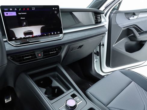 New 2026 Volkswagen Tiguan SE R-Line image 62