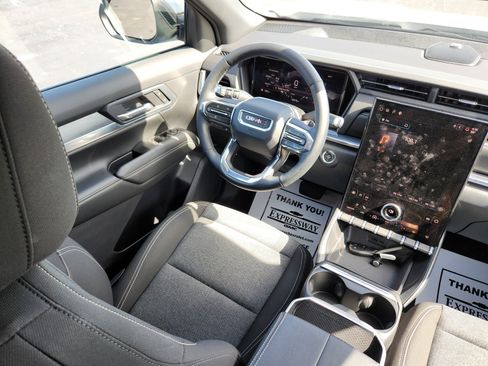Used 2026 GMC Terrain Elevation FWD image 14