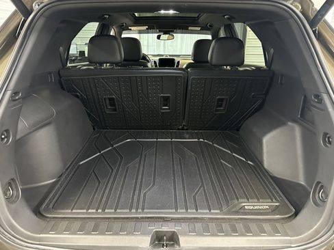 Certified 2023 Chevrolet Equinox Premier image 26
