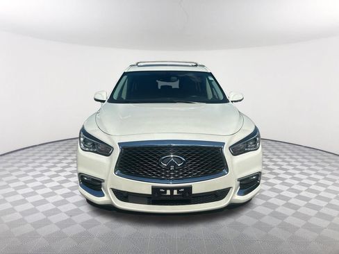 Used 2018 INFINITI QX60 Luxe w/ Deluxe Technology Package AWD/4WD image 2