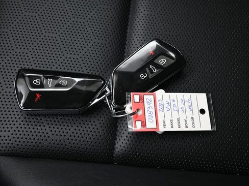 Used 2023 Volkswagen ID.4 Pro S RWD image 32